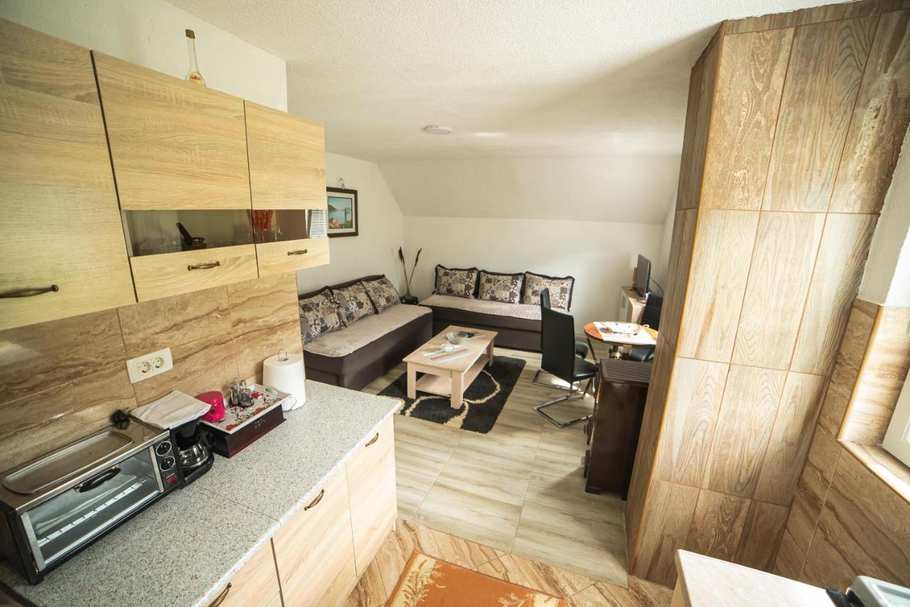 Guest House "Visnja" Žabljak Eksteriør billede