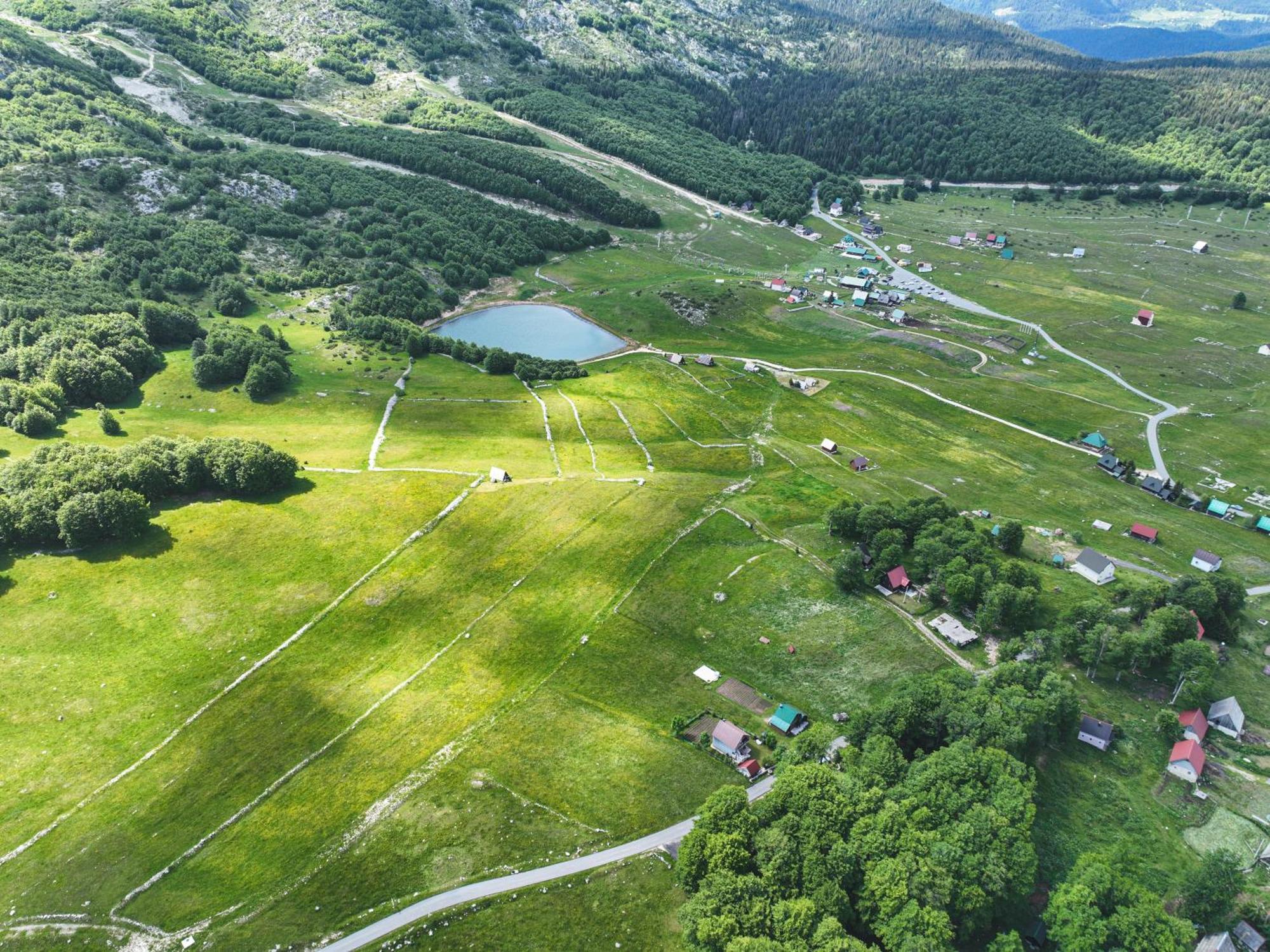Guest House "Visnja" Žabljak Eksteriør billede
