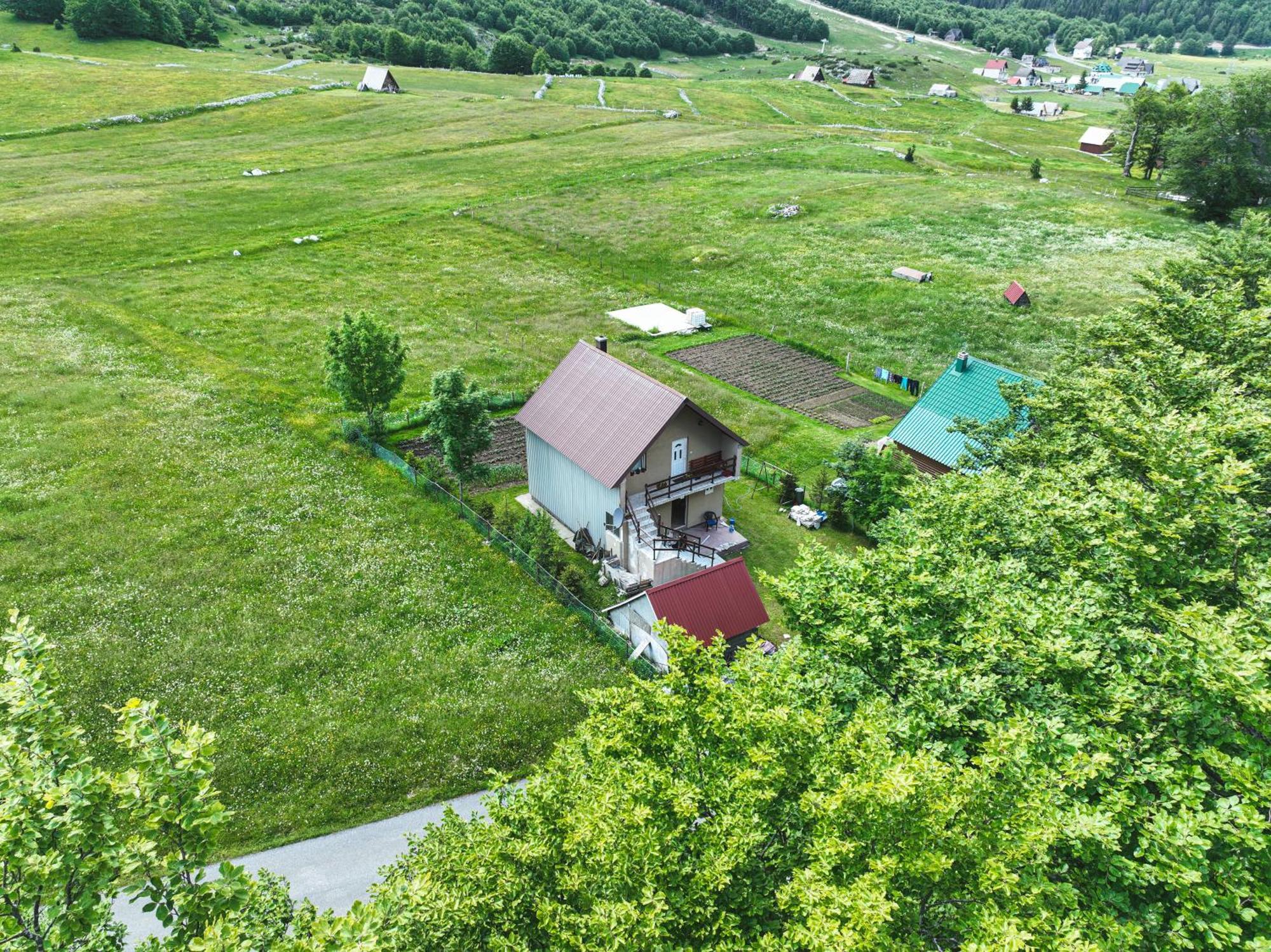 Guest House "Visnja" Žabljak Eksteriør billede