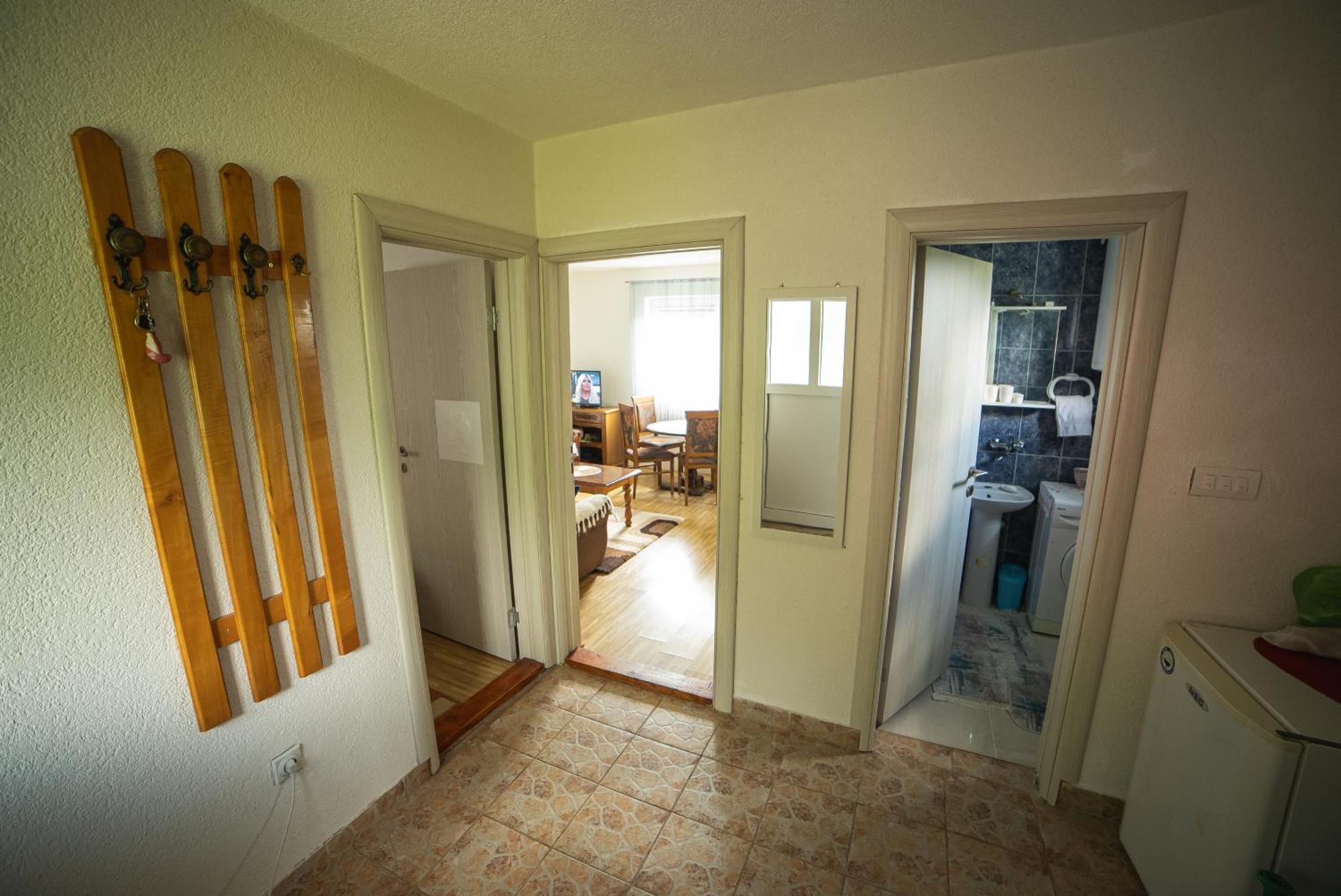 Guest House "Visnja" Žabljak Eksteriør billede